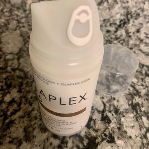 Olaplex no 6 Bond Smoother- leave in styling treatment. New.